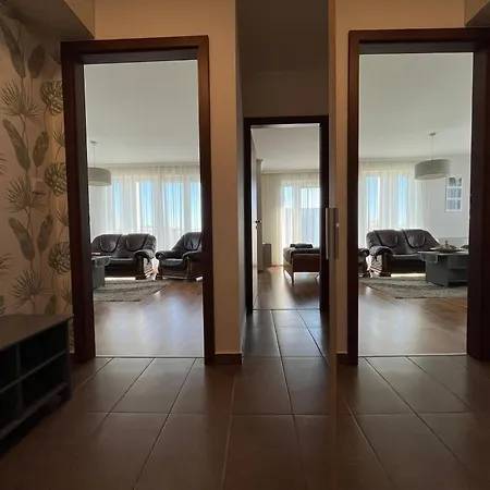 Great Forest View Penthouse Debreţin