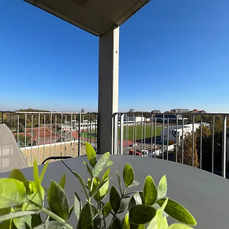Great Forest View Penthouse Daire Debrecen