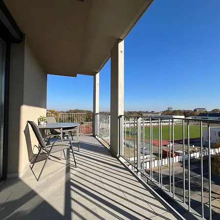 Great Forest View Penthouse Apartament *