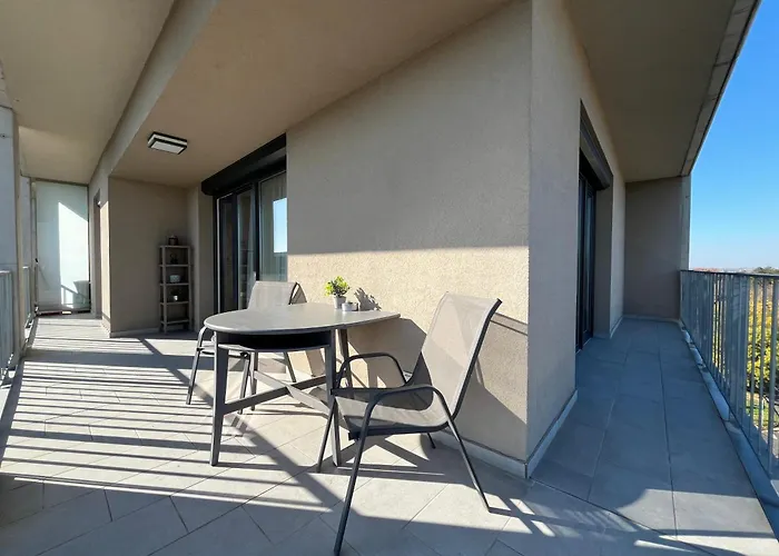 Great Forest View Penthouse Apartman *